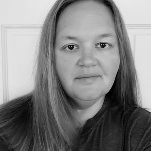 Meet your Posher, Gina